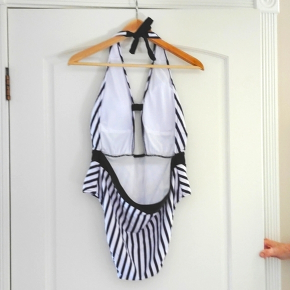 COPY - Shein Bathing Suit 2XL Black & White Pinstripe - Picture 2 of 6